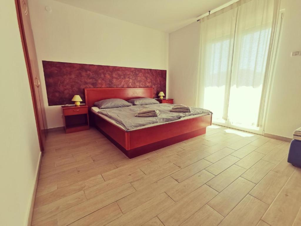 Haus Maro Apartment Супетарска Драга Екстериор снимка